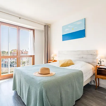 Апартаменты Clos St Martin-5 By Interhome Биарриц